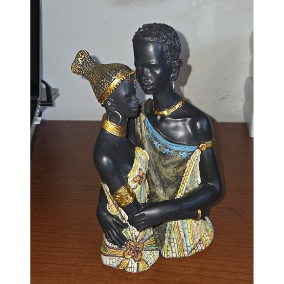 Decorative Resin African Couple Statue with Gold Trim Garments 9 Inch - Picture 2 of 10